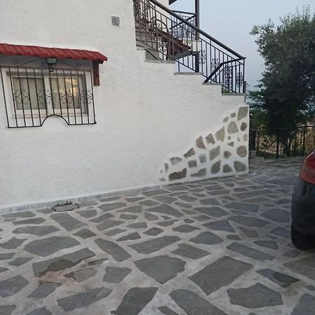 Pantheon Apartment Serres Luaran gambar