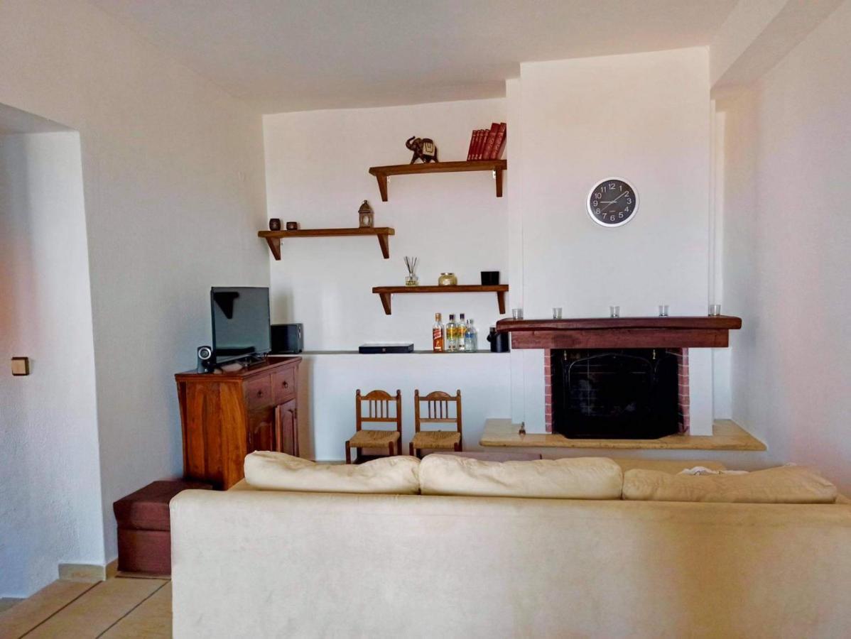 Pantheon Apartment Serres Luaran gambar