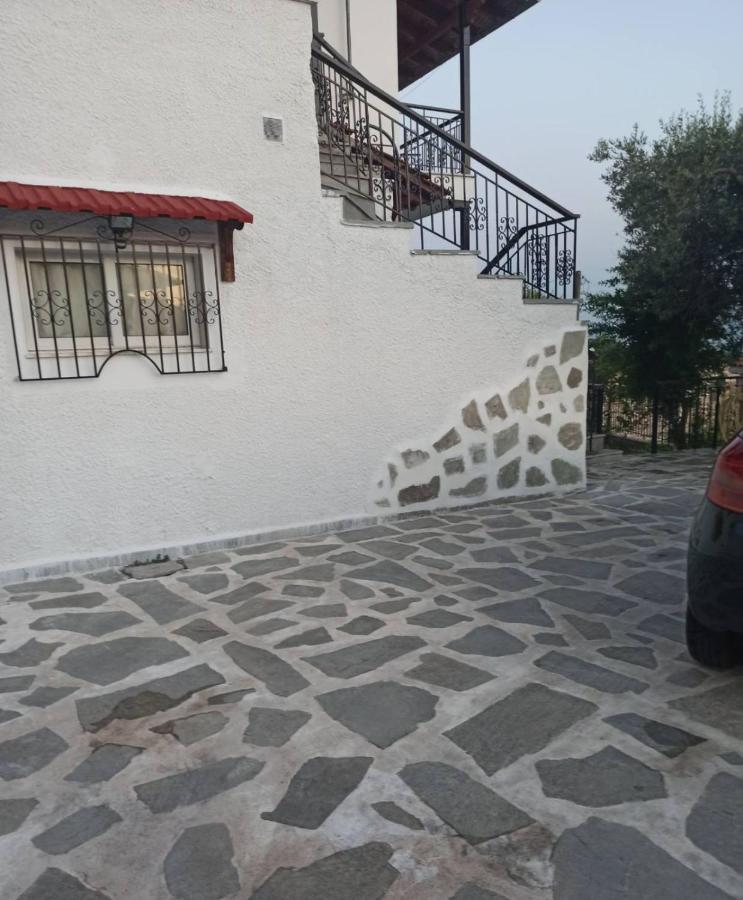 Pantheon Apartment Serres Luaran gambar